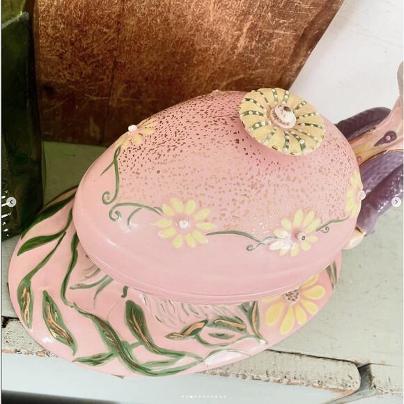 Vintage Easter Bunny Rabbit Statue Figurine Floral Egg Ceramic Atlantic Mold 2pc - Picture 4 of 10